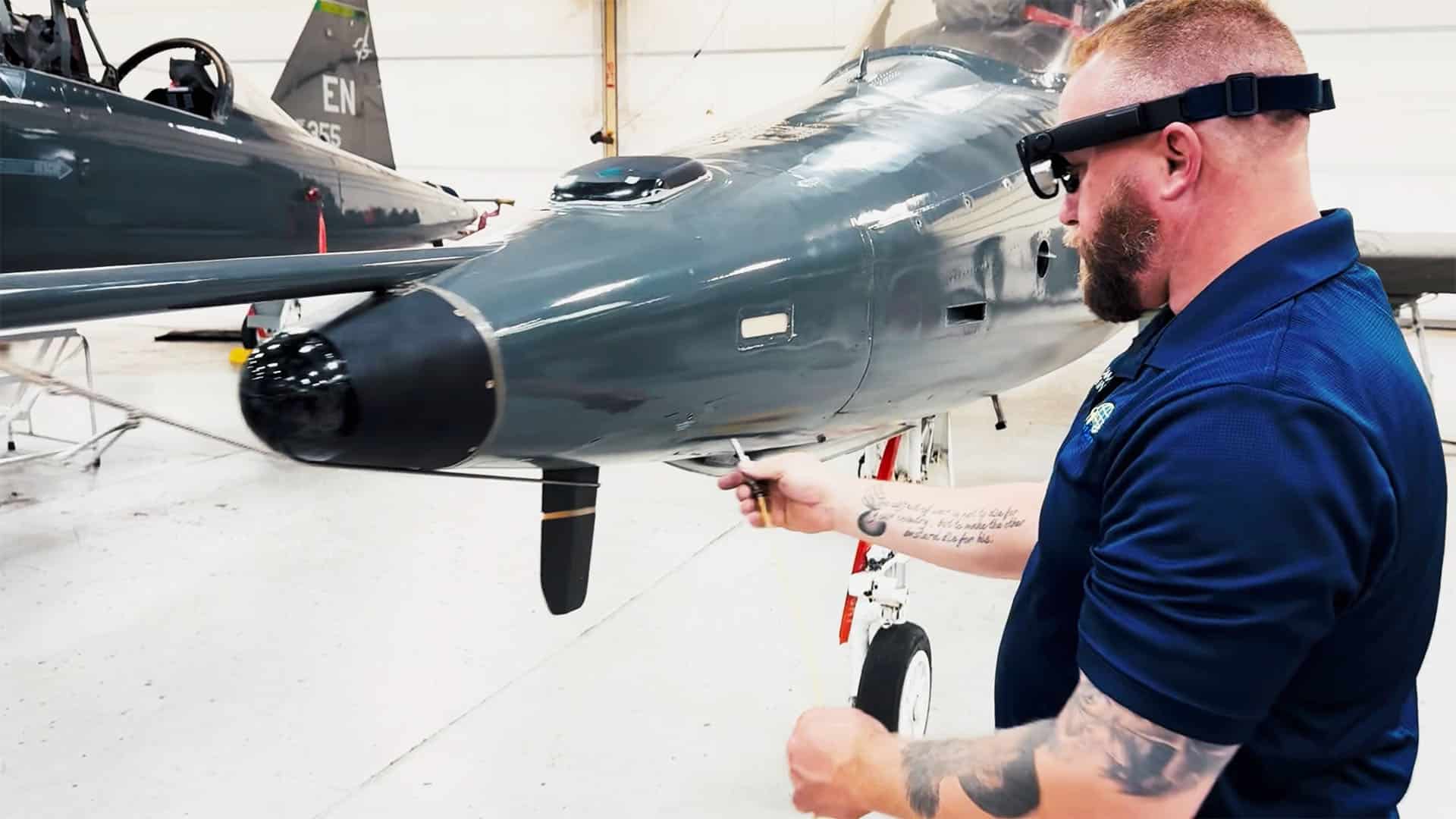 Field personnel using smart glasses with Taqtile Manifest